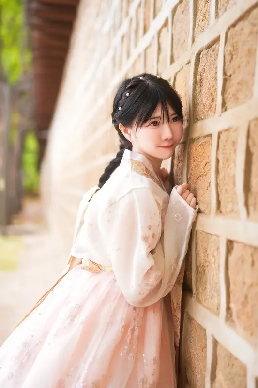 2025 New Year Hanbok - Sally Dorasnow